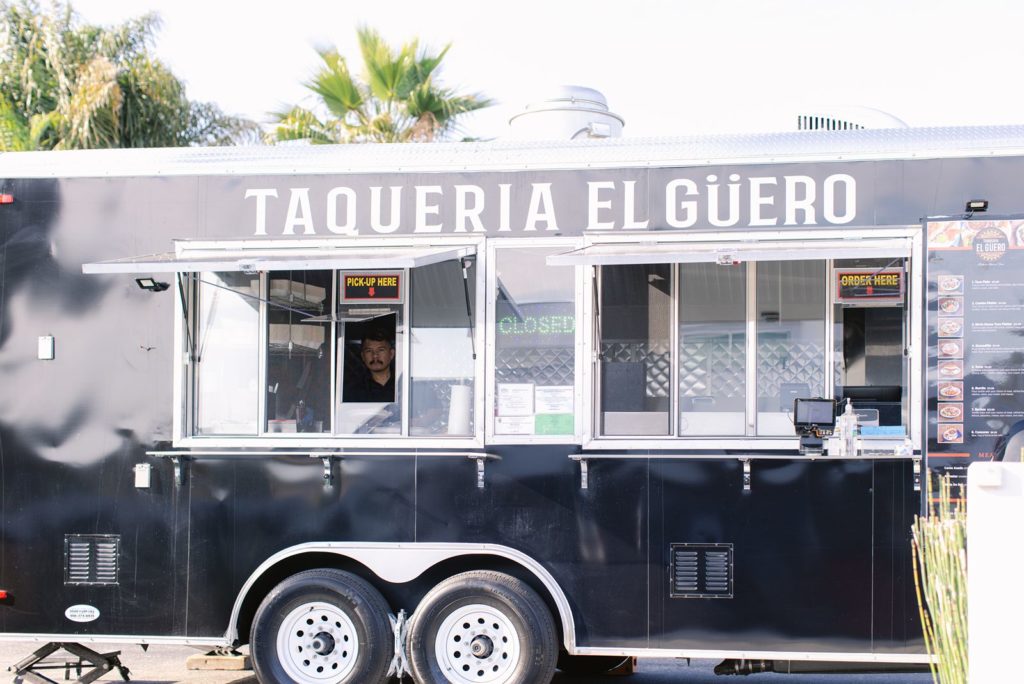 Event photography - taco truck at party El Guero Taqueria